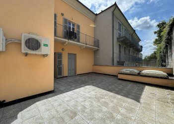 Terrazzo - Appartamento via Giuseppe Garibaldi, 14, Monforte d'Alba - foto 32