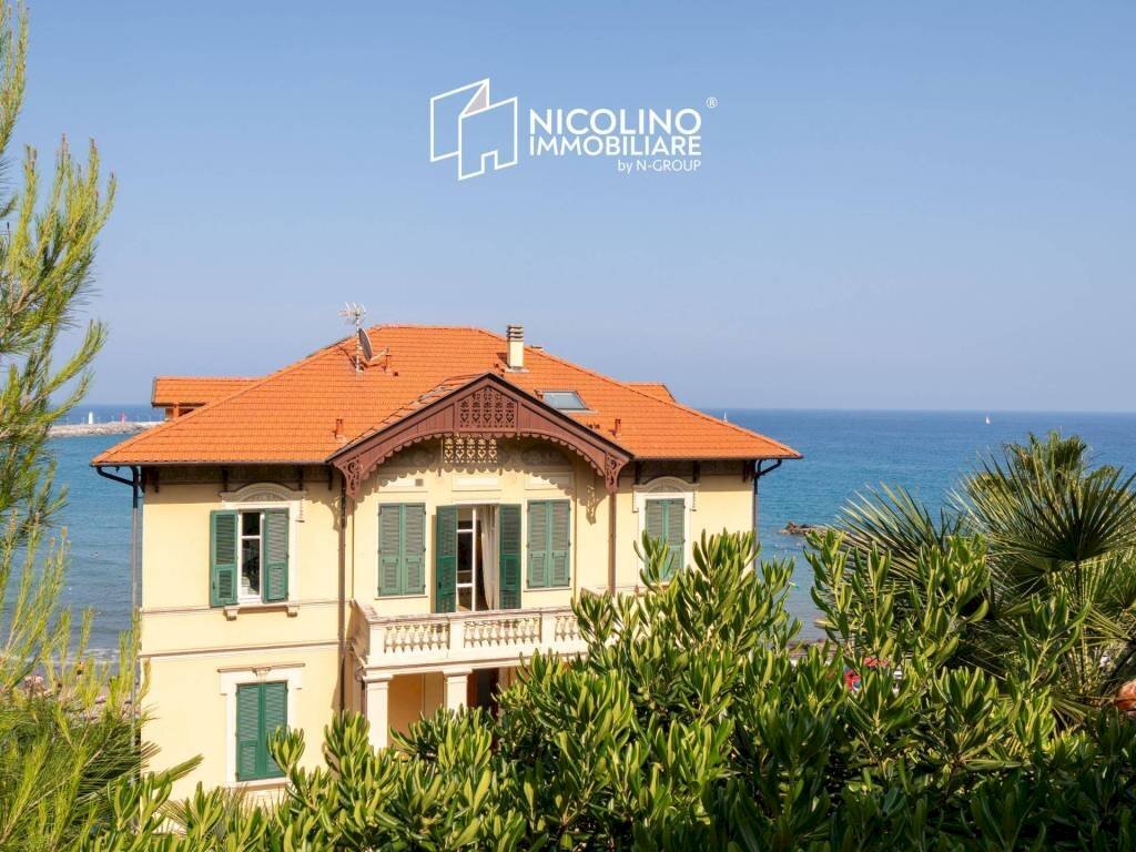 Vista - Appartamento corso Giovanni Boine, Imperia - foto 1