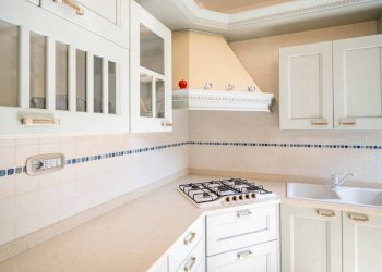 Cucina - Apartment corso Giovanni Boine, Imperia - photo 11