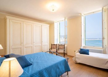 Camera da letto - Apartment corso Giovanni Boine, Imperia - photo 13