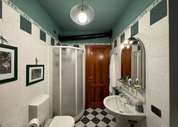 Bagno - Villa Frazione San Bartolomeo, 76, Cherasco - foto 20