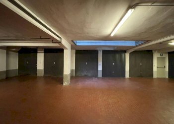 Box auto - Box via Quintino Sella, 9, Cuneo (zona Centro) - foto 2