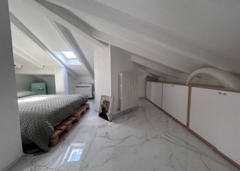 Camera da letto - Appartamento via Romana, 61, Bordighera - foto 22