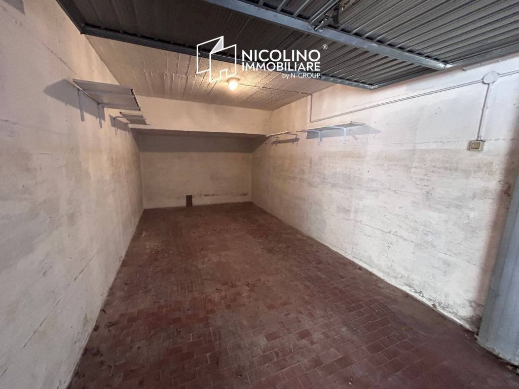 Box auto - Box via Pelloux, Bordighera - photo 1