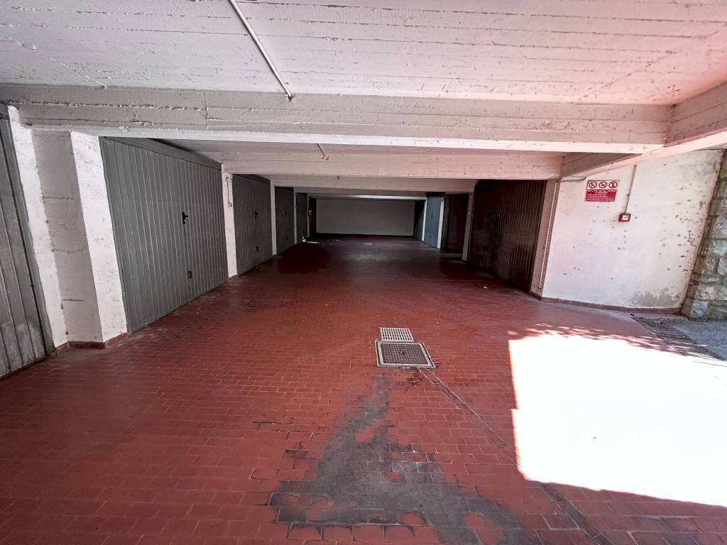 Box auto - Box via Pelloux, Bordighera - photo 3