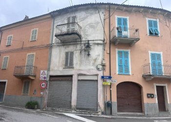 Facciata - Casa indipendente via 20 Settembre, 41, Niella Tanaro - foto 2