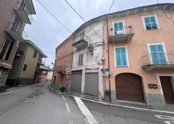 Facciata - Casa indipendente via 20 Settembre, 41, Niella Tanaro - foto 6