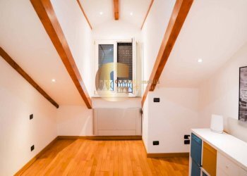 Mansarda - Villa via Lessolo, 31, Torino - photo 24