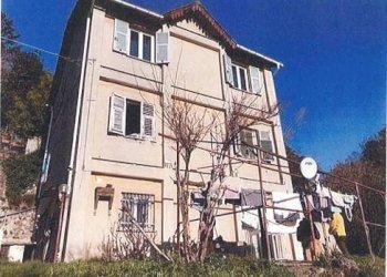 Facciata - Appartamento all'asta via Pino di Murta, 9, Genova (zona Bolzaneto) - foto 1