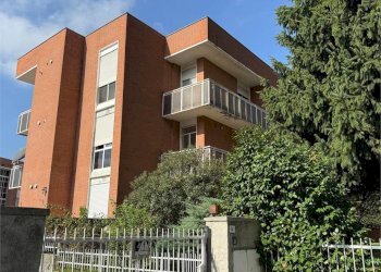 Two-room apartment Rivalta di Torino - photo 1