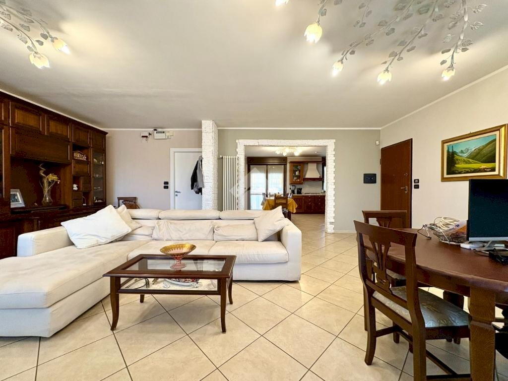 Appartamento Via Vinovo, La Loggia - foto 1