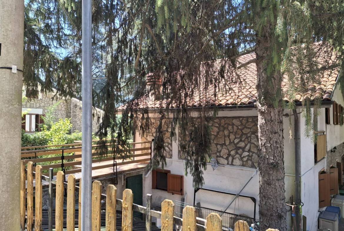 Villa Via Cappadocia, Tagliacozzo - foto 1