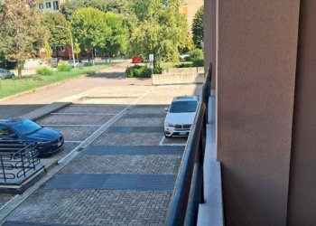 Posto macchina - Quadrilocale via Alessandro Corticelli, 29, Bologna (zona Mazzini) - foto 9