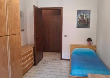 Camera da letto - Quadrilocale via Alessandro Corticelli, 29, Bologna (zona Mazzini) - foto 12