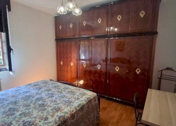 Camera da letto - Quadrilocale via Alessandro Corticelli, 29, Bologna (zona Mazzini) - foto 17