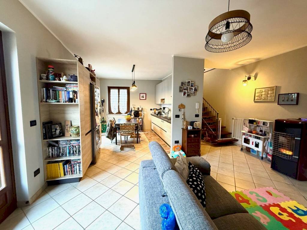 Salone - Villa via Murina, 12, Carmagnola - foto 3