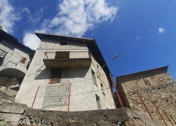 Facciata - Casa indipendente via Sant'Abbondio, Tresivio - foto 6