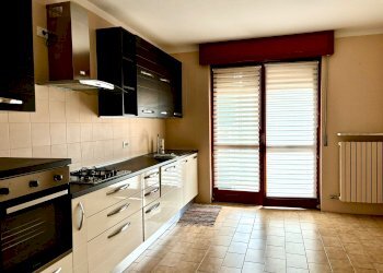 Quadrilocale via Emanuele Filiberto, 8, Cuneo - foto 1