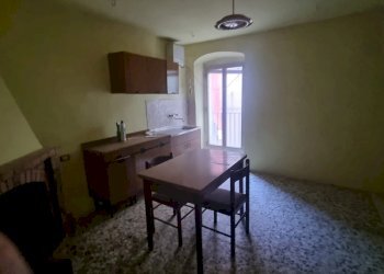 Casa indipendente Vico del Nord, 6, Monteroduni - foto 2