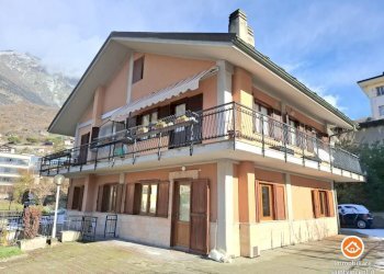 Apartment Via Monsignor Alliod 17, Saint-Vincent - photo 4
