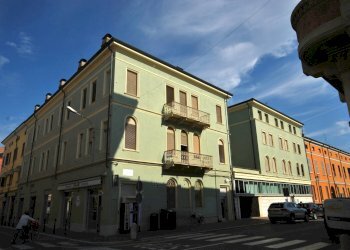 Ufficio via Mazzini, 1 
 Finale Emilia, Finale Emilia - foto 2