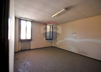 Ufficio via Mazzini, 1 
 Finale Emilia, Finale Emilia - foto 19