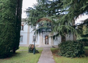 Villa Via Marconi, 3 
 Rovato, Rovato - foto 36