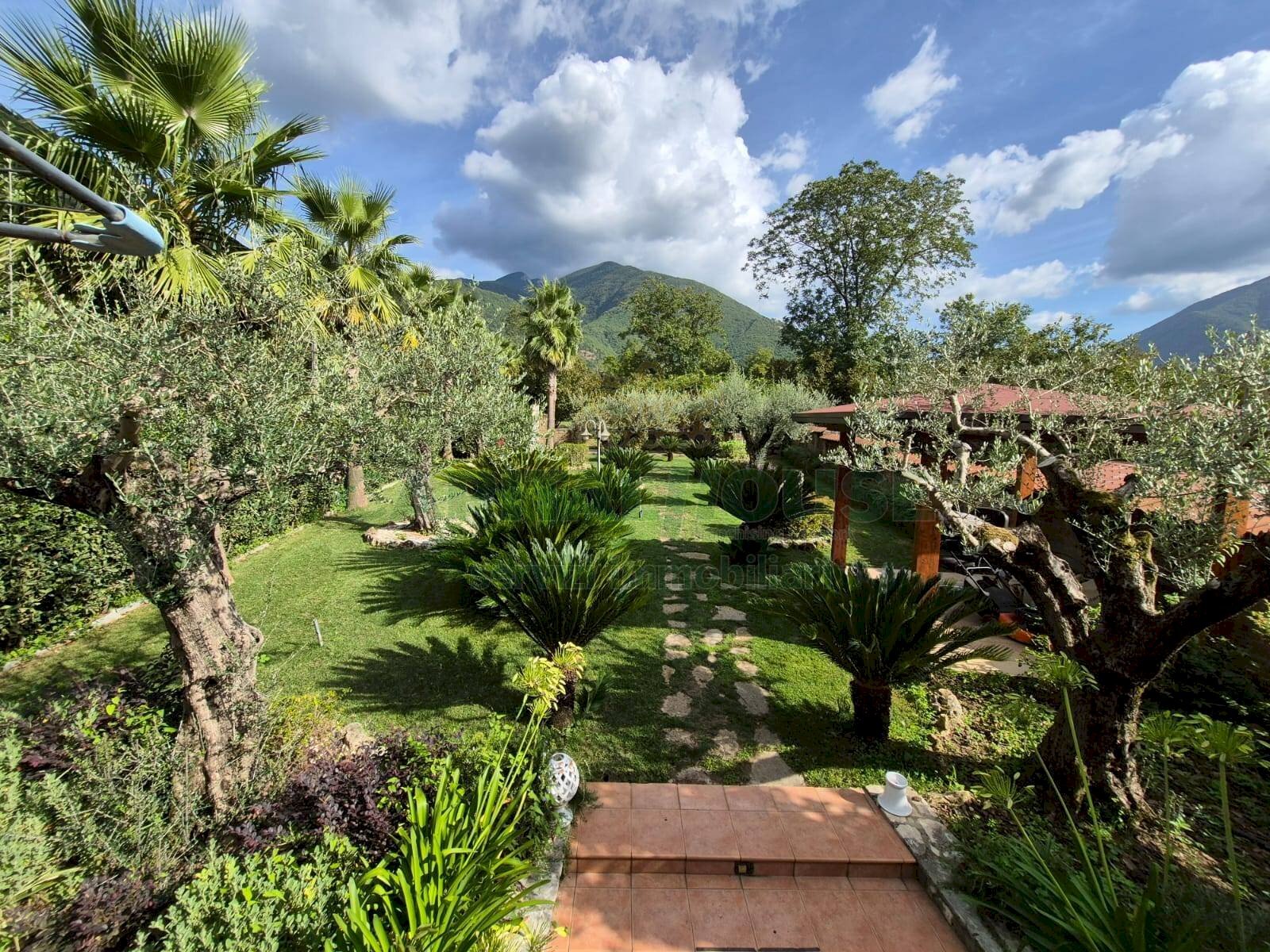 Foto 1 - Villa via Roma, Serino - foto 1