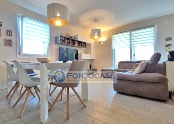 Foto 21 - Quadrilocale Via Pastore
 
25, Peschiera del Garda - foto 21