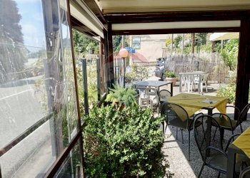 Terrazza - Attività Commerciale Oggebbio - foto 4