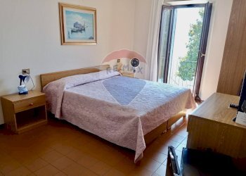 Camera / camera da letto - Attività Commerciale Oggebbio - foto 8