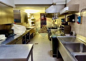 Cucina - Attività Commerciale Oggebbio - foto 14