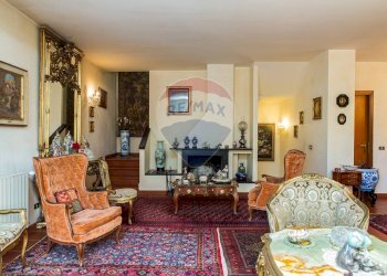 Soggiorno - Villa a Schiera via case nuove
 
50, Mascalucia - foto 8