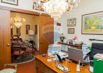 Ufficio - Villa a Schiera via case nuove
 
50, Mascalucia - foto 14