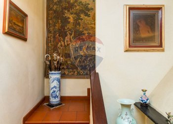 Hall / corridoio - Villa a Schiera via case nuove
 
50, Mascalucia - foto 17