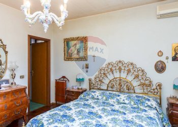 Camera / camera da letto - Villa a Schiera via case nuove
 
50, Mascalucia - foto 28