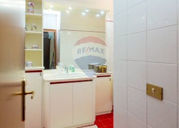 Bagno - Villa a Schiera via case nuove
 
50, Mascalucia - foto 36