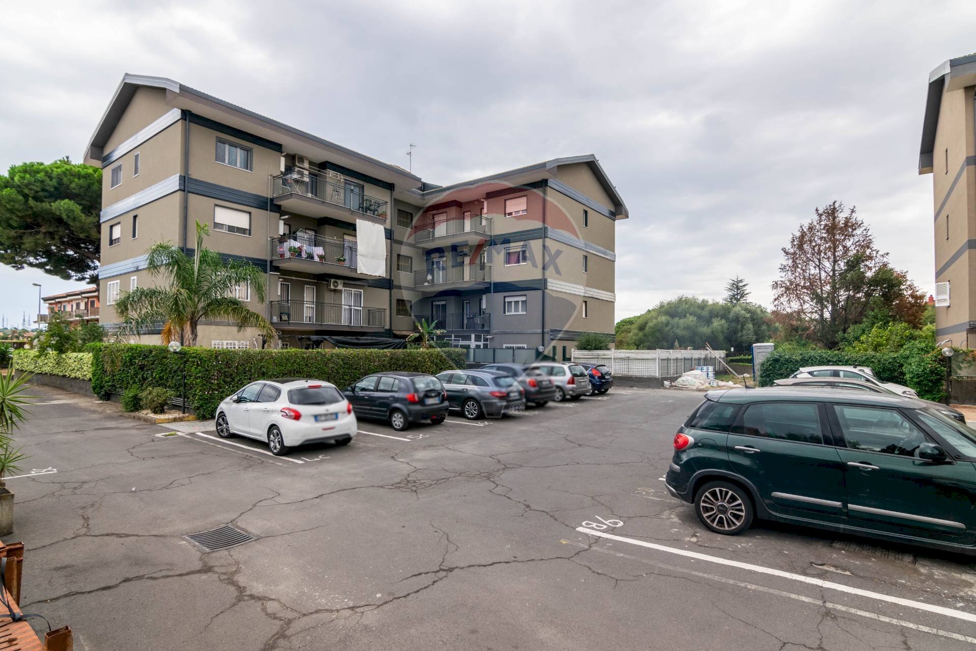 Edificio all\'aperto - Four-room apartment Via Calatafimi
 
20, San Giovanni la Punta - photo 2