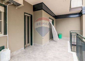Terrazza - Four-room apartment Via Calatafimi
 
20, San Giovanni la Punta - photo 13