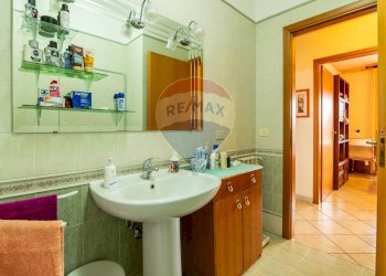 Bagno - Four-room apartment Via Calatafimi
 
20, San Giovanni la Punta - photo 16