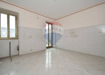 Stanza vuota - Appartamento via francesco crispi
 
28, Mascali - foto 6