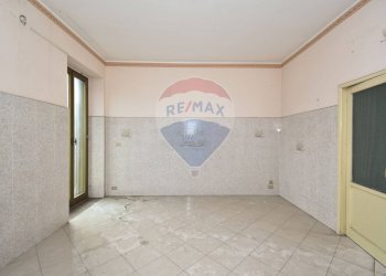 Stanza vuota - Appartamento via francesco crispi
 
28, Mascali - foto 8