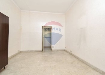 Stanza vuota - Appartamento via francesco crispi
 
28, Mascali - foto 10