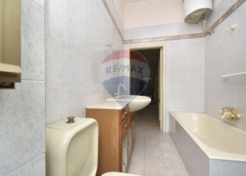 Bagno - Appartamento via francesco crispi
 
28, Mascali - foto 20