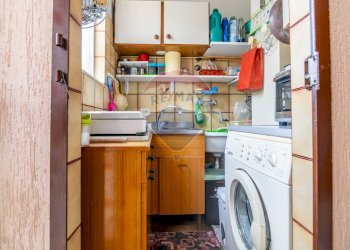 Lavanderia - Villa Bifamiliare via caramme
 
24, Valverde - foto 6