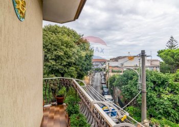 Balcone - Villa Bifamiliare via caramme
 
24, Valverde - foto 9