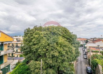 Edificio all\'aperto - Villa Bifamiliare via caramme
 
24, Valverde - foto 40