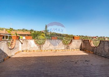 Terrazza - Villa C.da Iazzo Vecchia Strada Serafica
 
5, Santa Maria di Licodia - foto 21