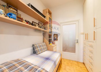 Camera / camera da letto - Quadrilocale Via Aretina
 
338, Montevarchi - foto 23