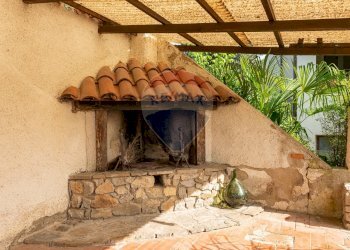 Barbecue esterno - Quadrilocale Via Aretina
 
338, Montevarchi - foto 32